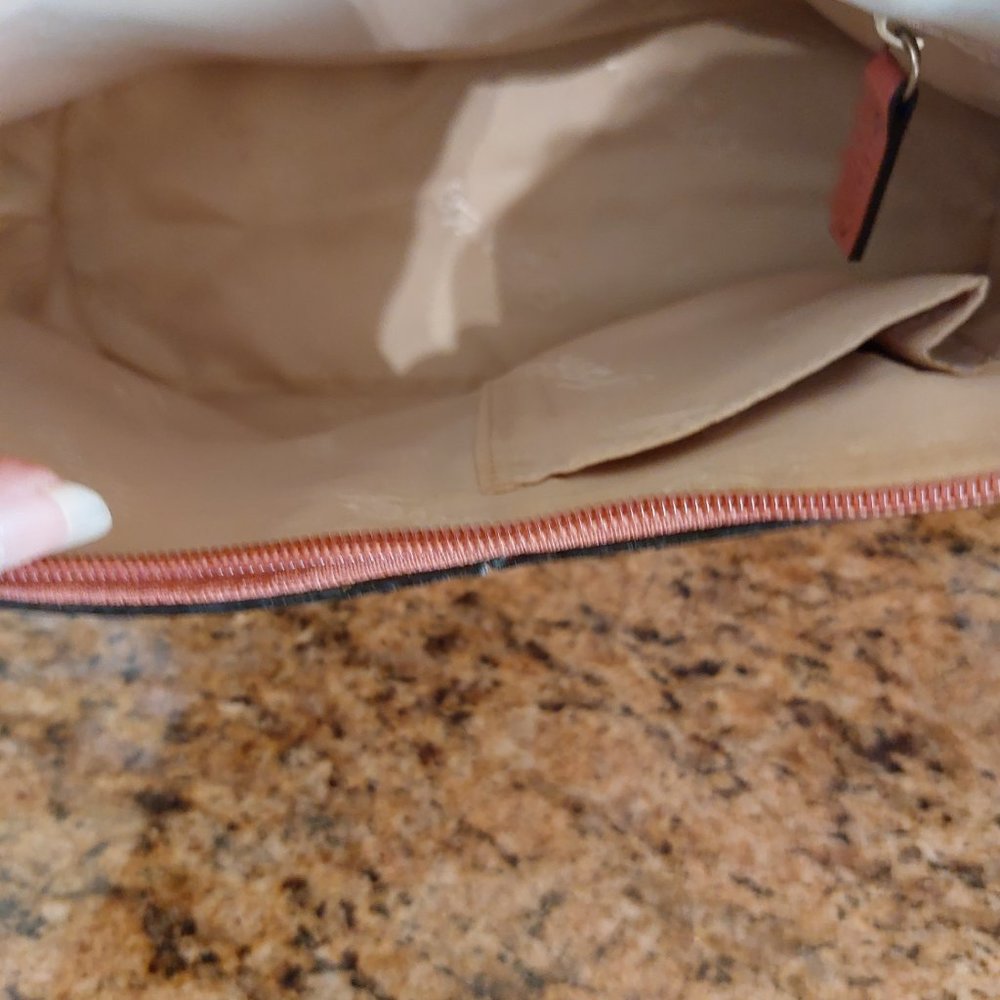 Painted Purse For Something Different! - image 5